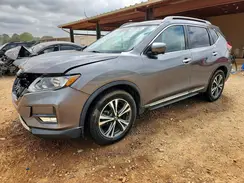5N1AT2MT5JC811008 2018 NISSAN ROGUE