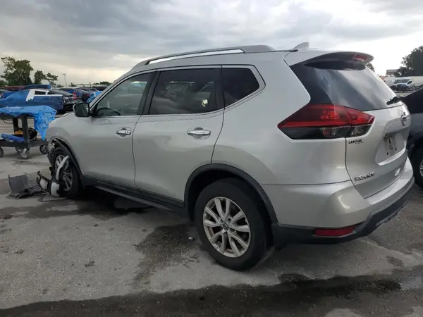 5N1AT2MT5JC814104 2018 NISSAN ROGUE - Image 2