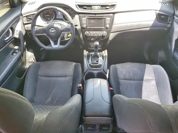 5N1AT2MT5JC817813 2018 NISSAN ROGUE - Image 8