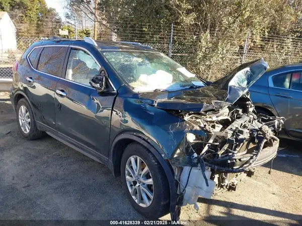 5N1AT2MT5JC824566 2018 NISSAN ROGUE - Image 1