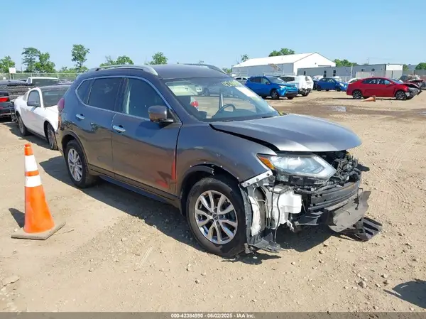 5N1AT2MT5JC844512 2018 NISSAN ROGUE - Image 1