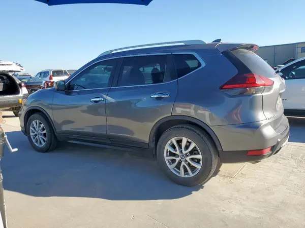 5N1AT2MT5JC850553 2018 NISSAN ROGUE - Image 2