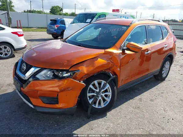 5N1AT2MT5KC715185 2019 NISSAN ROGUE - Image 2