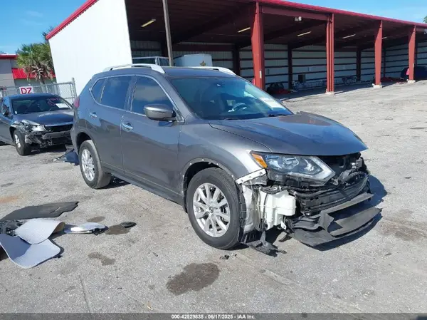 5N1AT2MT5KC716949 2019 NISSAN ROGUE - Image 1