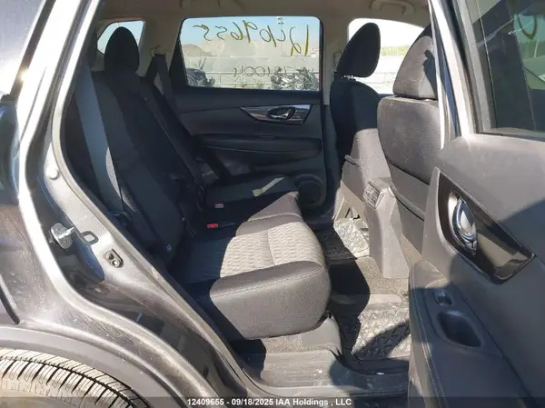 5N1AT2MT5KC721004 2019 NISSAN ROGUE - Image 8