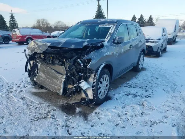 5N1AT2MT5KC726526 2019 NISSAN ROGUE - Image 2