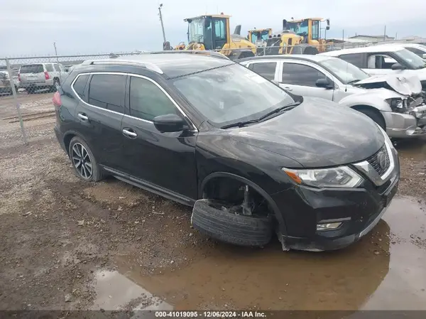 5N1AT2MT5KC733377 2019 NISSAN ROGUE - Image 1