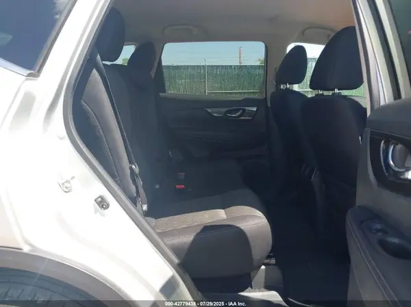 5N1AT2MT5KC737140 2019 NISSAN ROGUE - Image 8