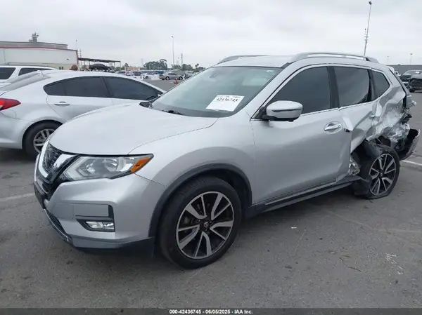 5N1AT2MT5KC750857 2019 NISSAN ROGUE - Image 2