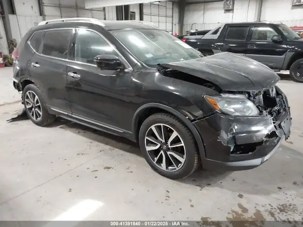 5N1AT2MT5KC751149 2019 NISSAN ROGUE - Image 1