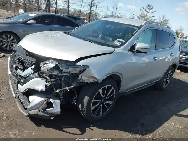 5N1AT2MT5KC752012 2019 NISSAN ROGUE - Image 2
