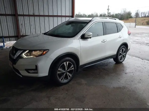 5N1AT2MT5KC767027 2019 NISSAN ROGUE - Image 2
