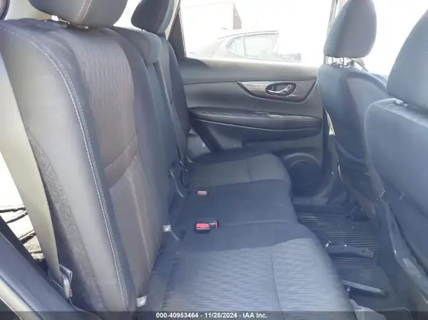 5N1AT2MT5KC767156 2019 NISSAN ROGUE - Image 8