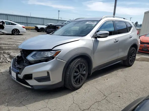 5N1AT2MT5KC768713 2019 NISSAN ROGUE - Image 1