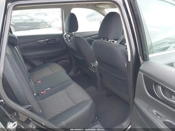 5N1AT2MT5KC771644 2019 NISSAN ROGUE - Image 8
