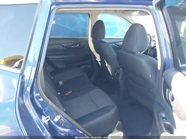 5N1AT2MT5KC788895 2019 NISSAN ROGUE - Image 8