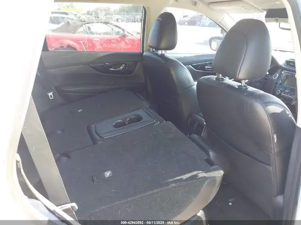 5N1AT2MT5KC793367 2019 NISSAN ROGUE - Image 8