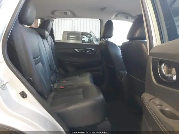 5N1AT2MT5KC804741 2019 NISSAN ROGUE - Image 8