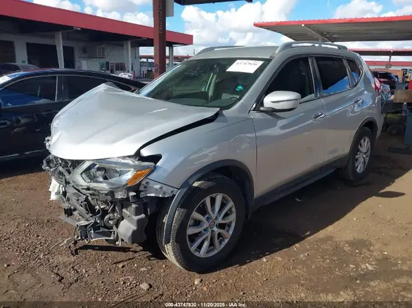 5N1AT2MT5KC812371 2019 NISSAN ROGUE - Image 2