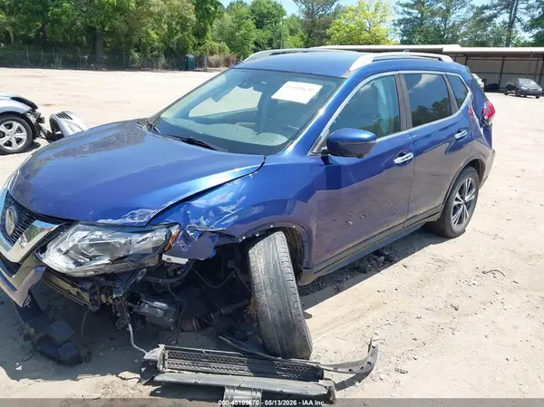 5N1AT2MT5KC818056 2019 NISSAN ROGUE - Image 2