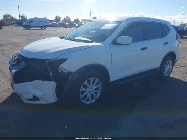 5N1AT2MT5KC827145 2019 NISSAN ROGUE - Image 2