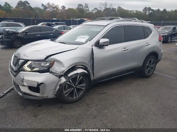 5N1AT2MT5KC844396 2019 NISSAN ROGUE - Image 2