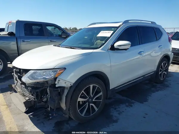 5N1AT2MT5LC708352 2020 NISSAN ROGUE - Image 2