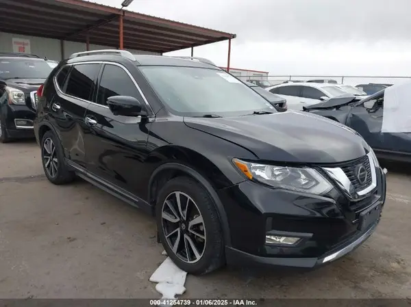 5N1AT2MT5LC739830 2020 NISSAN ROGUE - Image 1