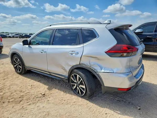 5N1AT2MT5LC817068 2020 NISSAN ROGUE - Image 2