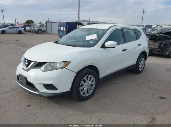 5N1AT2MT6GC815996 2016 NISSAN ROGUE - Image 2
