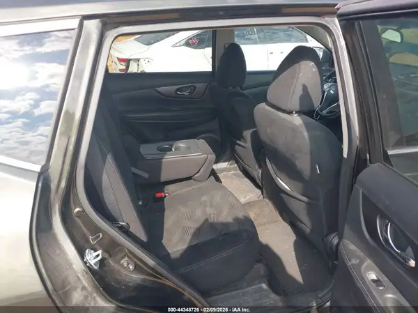 5N1AT2MT6GC852112 2016 NISSAN ROGUE - Image 8