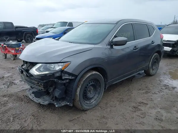 5N1AT2MT6HC740606 2017 NISSAN ROGUE - Image 2