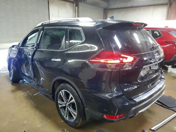 5N1AT2MT6HC761102 2017 NISSAN ROGUE - Image 2