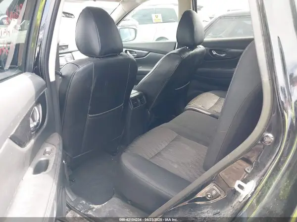 5N1AT2MT6HC768762 2017 NISSAN ROGUE - Image 8