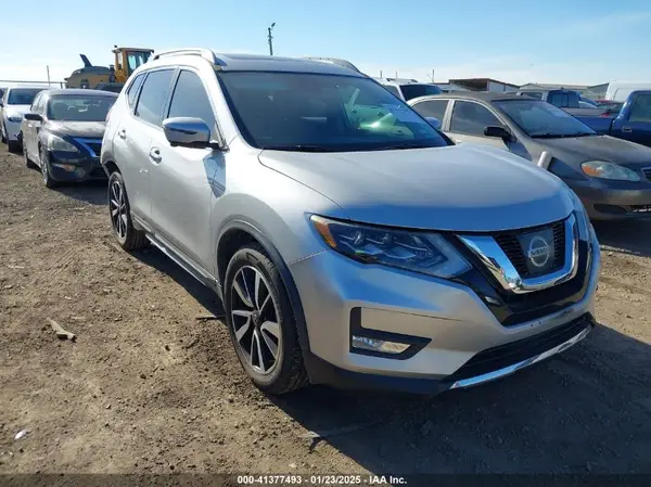 5N1AT2MT6HC782502 2017 NISSAN ROGUE - Image 1