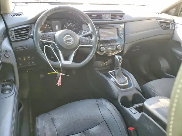 5N1AT2MT6HC782953 2017 NISSAN ROGUE - Image 8