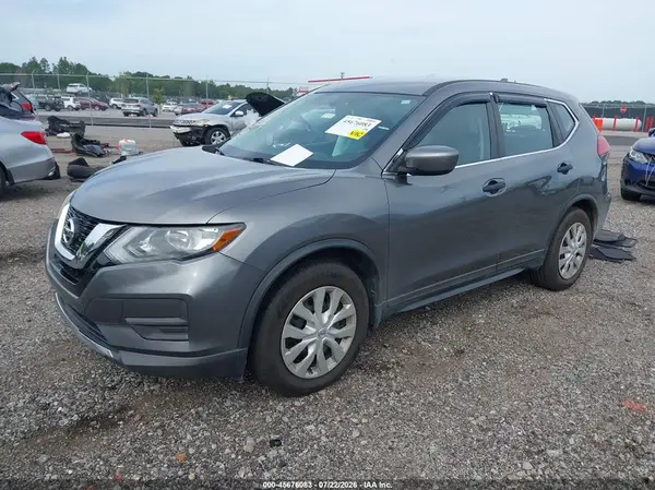 5N1AT2MT6HC792253 2017 NISSAN ROGUE - Image 2