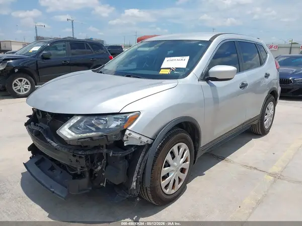 5N1AT2MT6HC796089 2017 NISSAN ROGUE - Image 2