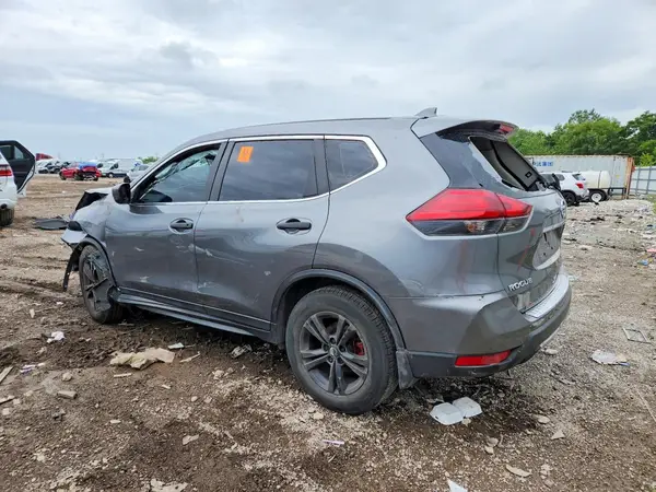 5N1AT2MT6HC798117 2017 NISSAN ROGUE - Image 2