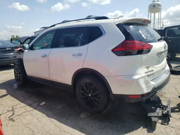 5N1AT2MT6HC808693 2017 NISSAN ROGUE - Image 2