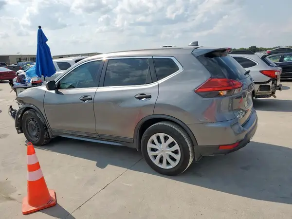5N1AT2MT6HC811951 2017 NISSAN ROGUE - Image 2