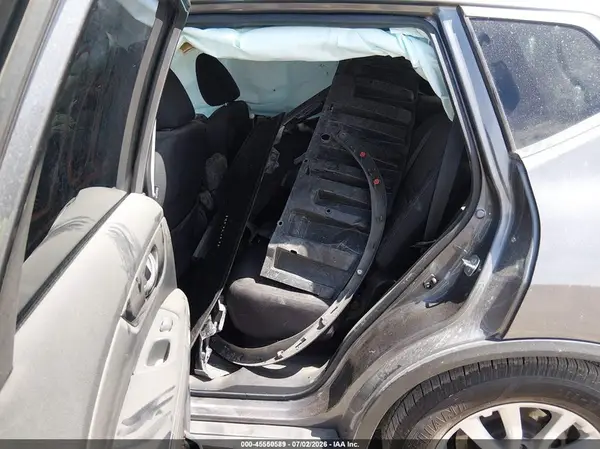 5N1AT2MT6HC817314 2017 NISSAN ROGUE - Image 8