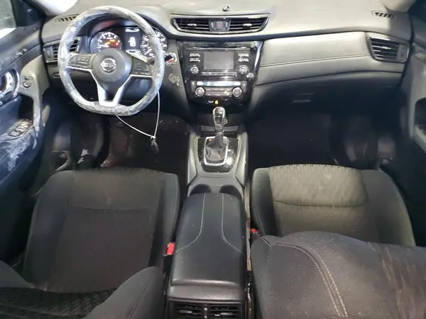5N1AT2MT6HC817975 2017 NISSAN ROGUE - Image 8