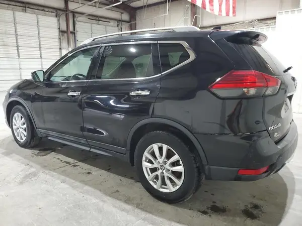 5N1AT2MT6HC820729 2017 NISSAN ROGUE - Image 2