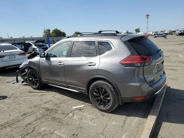 5N1AT2MT6HC821346 2017 NISSAN ROGUE - Image 2