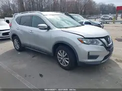5N1AT2MT6HC824702 2017 NISSAN ROGUE
