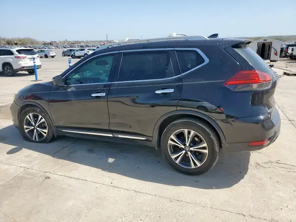 5N1AT2MT6HC828393 2017 NISSAN ROGUE - Image 2