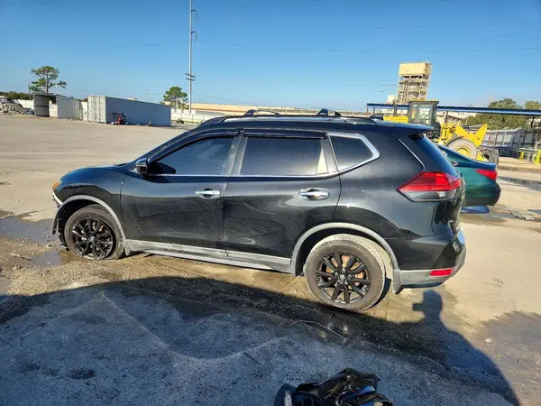 5N1AT2MT6HC842309 2017 NISSAN ROGUE - Image 2