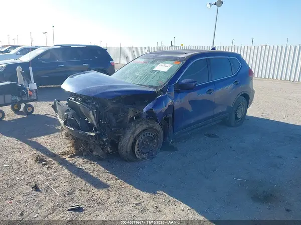 5N1AT2MT6HC862348 2017 NISSAN ROGUE - Image 2