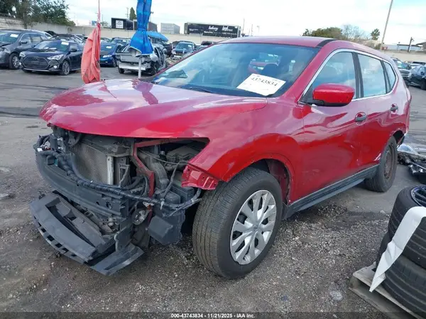 5N1AT2MT6HC876265 2017 NISSAN ROGUE - Image 2